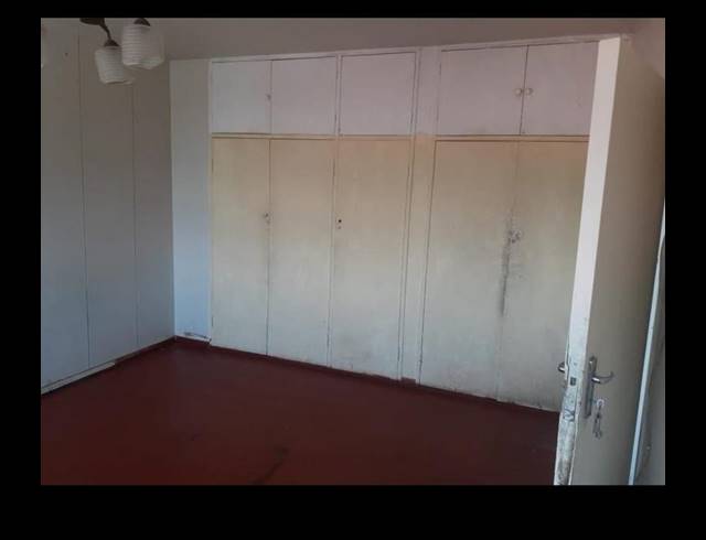 2 BEDROOM APARTMENT FOR SALE IN YEOVILLE